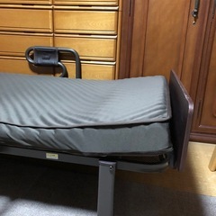 昨年購入　電動ベッドお譲り致します。　美品の画像