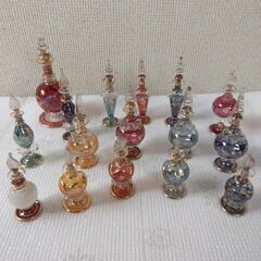 バラ売り可！エジプトガラスの香油入れ16点
