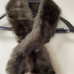 お取引中です　UNIQLO マフラー　ファー　フォーマルもカジュアルも