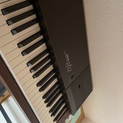 電子ピアノ
