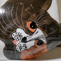 舌ペロ三毛猫の置物・器・花器（陶器）