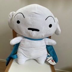 新品　クレヨンしんちゃん　しろ　リュックサック　ぬいぐるみ