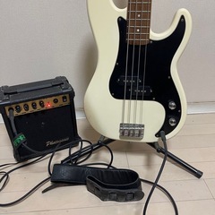 photogenic フォトジェニック　エレキベース　アンプ　シールド　ストラップセットの画像