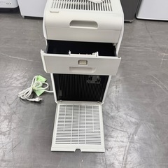 🌟激安‼️18年製ダイキン空気清浄機MC55U-W🌟A0494の画像