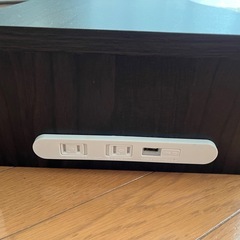 モニター台／キーボード引出し・コンセント口付
の画像