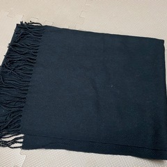 【新品💫美品】クーラー冷え対策などに🥶単品でも2setでも！マフラー❤️🖤大判ストールの画像