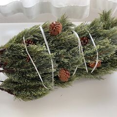 北欧テイストのクリスマスツリー　分割式　中古　高さ180cmの画像