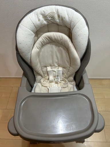 Aprica ユラリズムオート　アップリカ　ハイローチェア