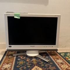 液晶テレビ　土日引取り限定