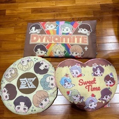 タイニータン　BTS クッション