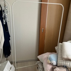 IKEA　ハンガーラック