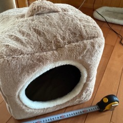 ※お話し中※【中古】猫用ふかふかハウス