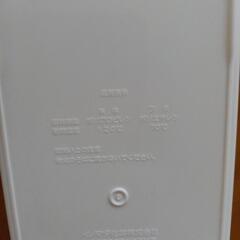 ビニール袋と容器の画像