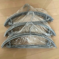 《新品》滑らないハンガー　15本セット