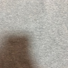 未使用　140cm フード付きワンピース　グレー　無地　UNIQLOの画像