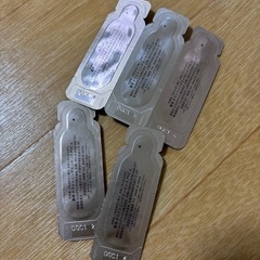 ユンスホワイトニングローション二本の画像