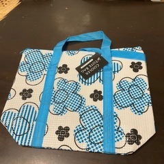 保冷エコバッグ　クーラートートバッグ
