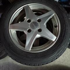スタッドレスタイヤ155/65R13DUNLOP