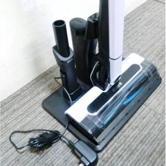 Shark　コードレスクリーナー　CS300JWH　動作良好　充電スタンド付き　掃除機　 EVOPOWER SYSTEM　サイクロン式　シャークの画像