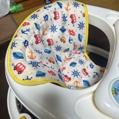 歩行器 Gウォーカーデラックス 西松屋 子供用 おもちゃ付きの画像