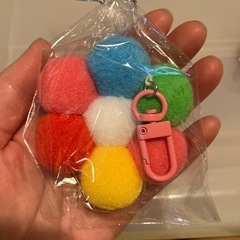 ポンポンお花アクセサリー（大）の画像