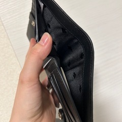【新品未使用】katespade　二つ折りミニ財布の画像
