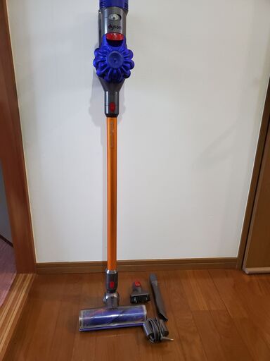 ダイソンV8分解清掃済　NO２