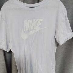NIKE Tシャツ ホワイトパープル