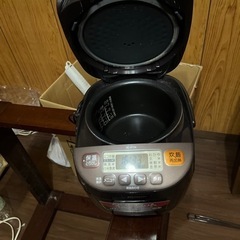 炊飯器差し上げます。の画像