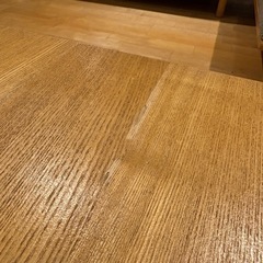 延長出来るローテーブルの画像
