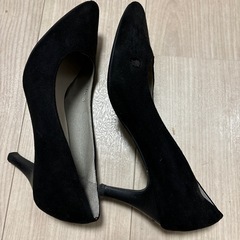 7cmヒール 黒 スウェード パンプス✨️24.5cm の画像