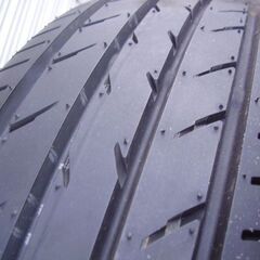195/65R15 新車外し ﾖｺﾊﾏ ﾌﾞﾙｰｱｰｽ E52 ４本セットの画像