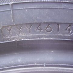 195/65R15 新車外し ﾖｺﾊﾏ ﾌﾞﾙｰｱｰｽ E52 ４本セットの画像