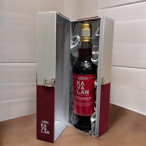 【新品】カバラン オロロソシェリーオーク シングルモルトウイスキー 700mlびん 1本　KAVALAN OLOROSO