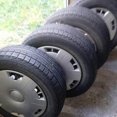 スタッドレスタイヤ195/65R15