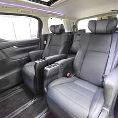 【売約済】R3年式アルファードハイブリッド　SRCパッケージ4WD　ＥＴＣ２．０　純正ナビ　フルセグＴＶ　バックカメラ　１２インチフリップダウンモニター　Ｗサンルーフ　シートヒーター　ベンチレーション　レザーシート　　両側パワースライドドア　パワーバックドアの画像