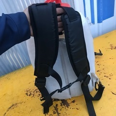 背負式 動力噴霧器　KS13M 動作品