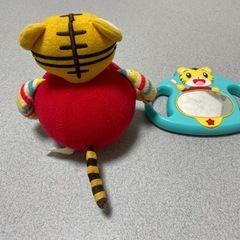 しまじろう　歯ブラシ　起き上がりダルマの画像