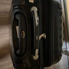 【取りに来れる方】黒いスーツケースの画像