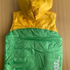 アシックス　新品　ベスト　の画像