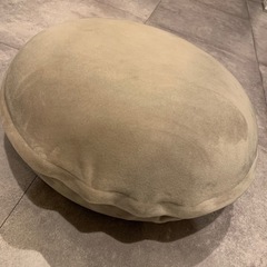 クッション２つ　の画像