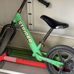 （中古）ストライダー　グリーン　サビ傷あり