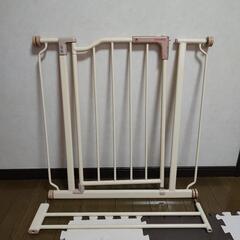ベビーゲートの画像