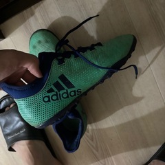 サッカー靴「ミズノ」と「ADIDAS」値下がりは可能の画像
