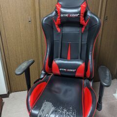 GTRACINGゲーミングチェア赤