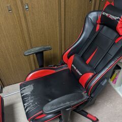 GTRACINGゲーミングチェア赤の画像