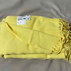 UNIQLO ヒートテックマフラー　イエロー　未使用の画像