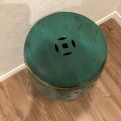 陶器置物(椅子)の画像