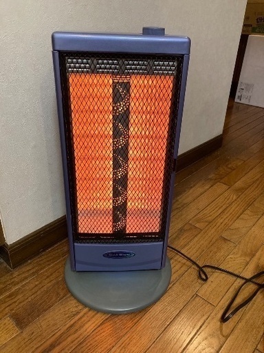 SANYO ハロゲンストーブ　電気ストーブ　ハロゲンヒーター