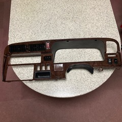 値下げしました　　100系ハイエース  ウット調パネル